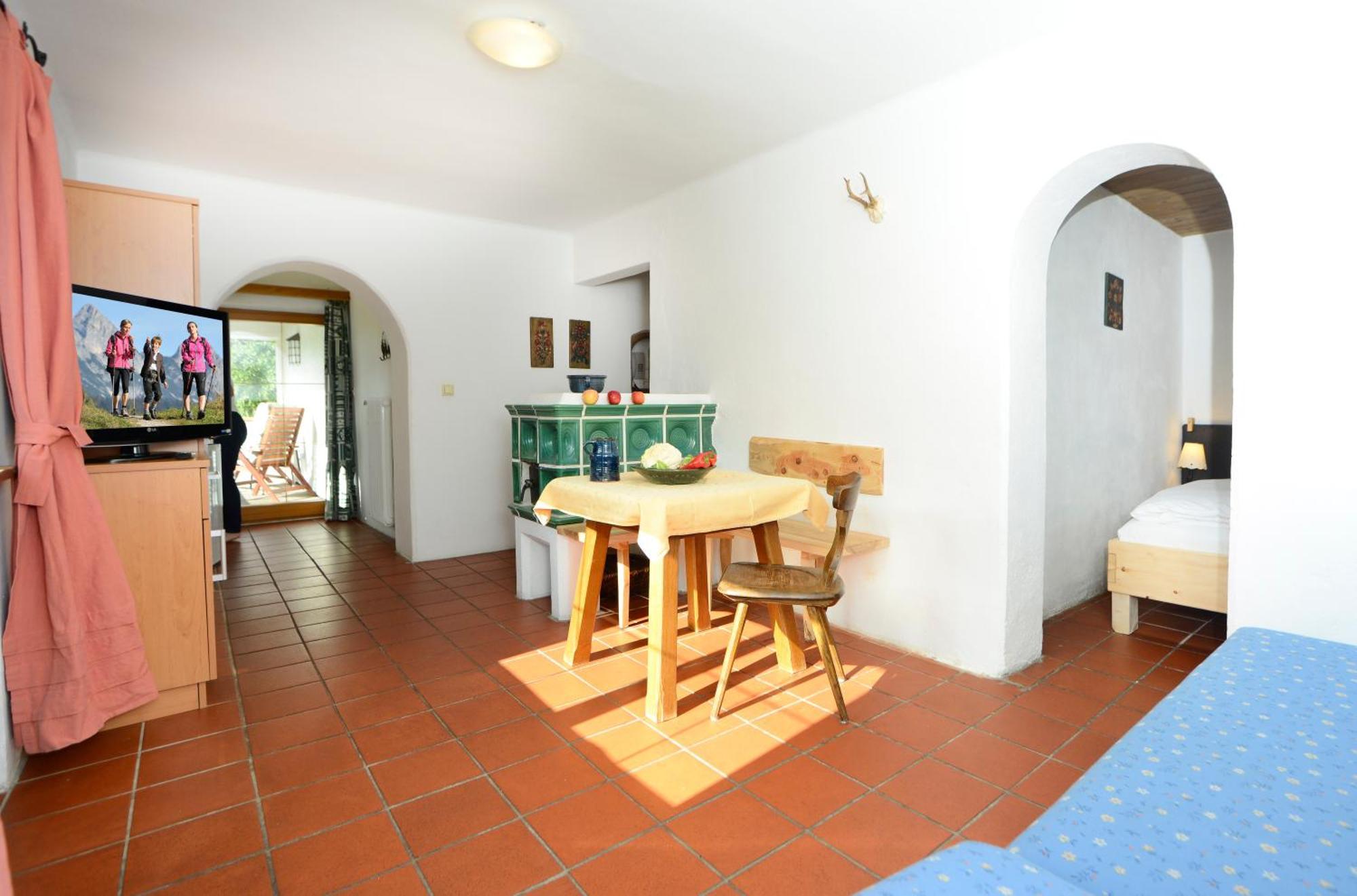 Apartment Schmiedhof Seefeld in Tirol